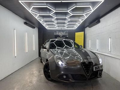 Used Alfa Romeo Giulietta Quadrifoglio Verde 175 HP (128 kW) 2015 Grey Hatchback