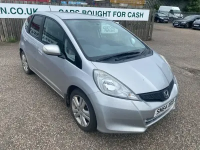 Used Honda Jazz ES 99 HP (72 kW) 2014 Silver Hatchback