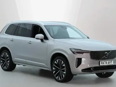 Used Volvo XC90 Core 250 HP (183 kW) 2025 SUV