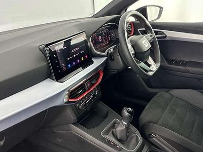 Used Seat Ibiza FR Sport 108 HP (79 kW) 2023 White Hatchback