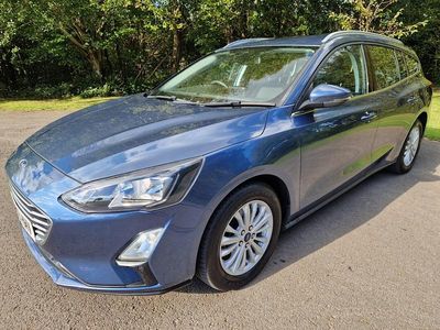Begagnad Ford Focus Titanium 125 HK (91 kW) 2019 Blå Kombi