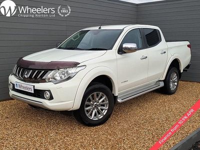 White Used 2017 Mitsubishi L200 Warrior Pickup | £14,750 (Fair price)