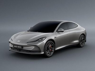 New 2025 MG IM5 Performance Hatchback | £47,040 (Fair price)