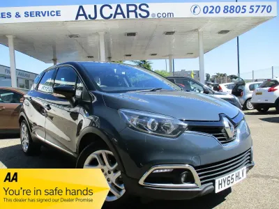 Second-hand Renault Captur Dynamique 90 CP (66 kW) 2015 Albastru SUV