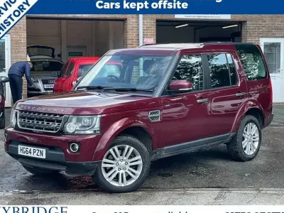 Używany Land Rover Discovery 4 SE 256 KM (188 kW) 2015 Czerwony SUV