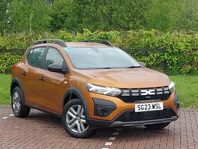 Used Dacia Sandero Essentiel 91 HP (66 kW) 2023 Orange Hatchback