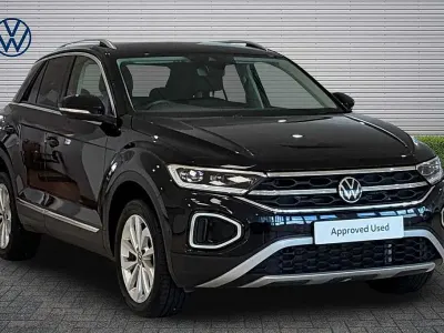 Used VW T-Roc 150 HP (110 kW) 2025 SUV