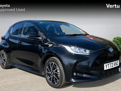 Used Toyota Yaris Hybrid Design 116 HP (85 kW) 2022 Black Hatchback