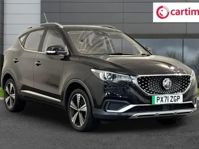 Usado MG ZS Exclusive 105 kW (143 CV) 2021 Negro SUV