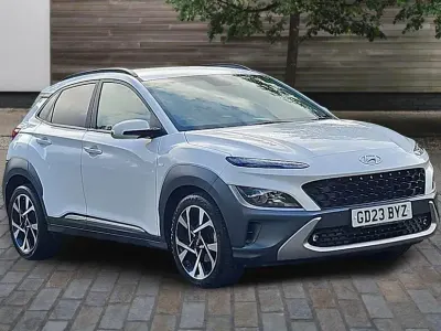 Used Hyundai Kona Premium 120 HP (88 kW) 2023 White SUV