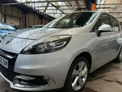 Begagnad Renault Scénic III