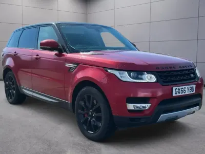 Używany Land Rover Range Rover HSE 306 KM (225 kW) 2016 Czerwony SUV