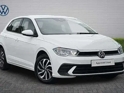 Used VW Polo Life 95 HP (69 kW) 2021 White Hatchback
