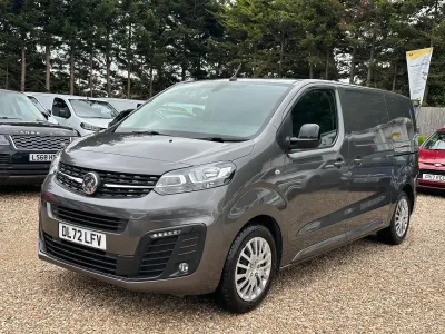 Used Vauxhall Vivaro 120 HP (88 kW) 2023 Grey MPV