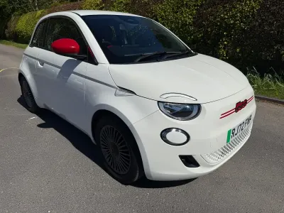 Used Fiat 500e Red 86 kW (118 HP) 2022 White Hatchback