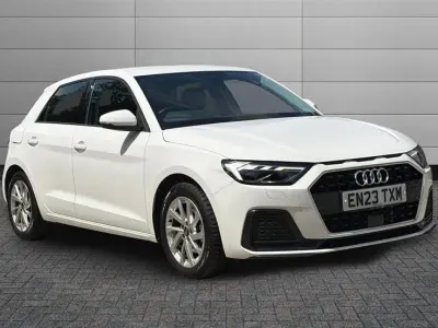 Used Audi A1 Sport 110 HP (80 kW) 2023 White SUV