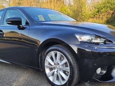 Lexus IS300h