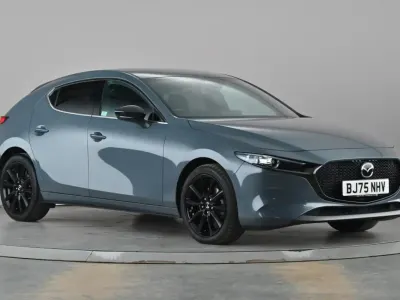 Begagnad Mazda 3 Homura-Line 140 HK (102 kW) 2025 Grå Halvkombi