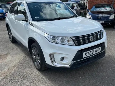 Used Suzuki Vitara SZ-T 112 HP (82 kW) 2018 White SUV