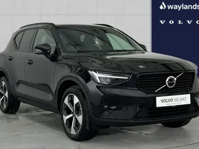 Used Volvo XC40 Plus 161 HP (118 kW) 2025 Black SUV