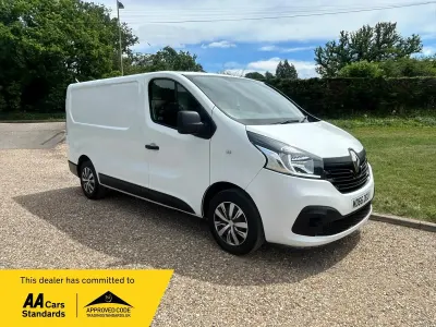 Used Renault Trafic Business 2016 White MPV