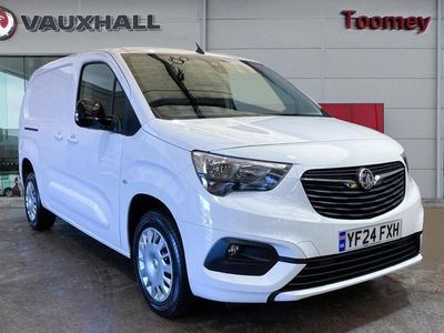 used Vauxhall Combo 1.5 TURBO D 2300 PRO L2 H1 EURO 6 (S/S) 6DR DIESEL FROM 2024 FROM BASILDON (SS15 6RW) | SPOTICAR