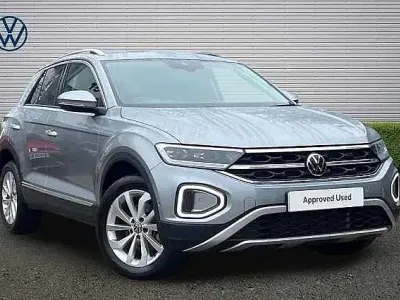 Used VW T-Roc Style 150 HP (110 kW) 2025 Silver SUV