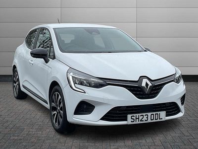 Gebraucht Renault Clio V Evolution 90 PS (66 kW) 2023 Weiß Kleinwagen