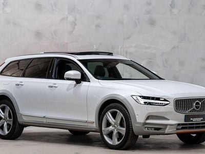 Used Volvo V90 CC Ocean Race 250 HP (183 kW) 2018 White Estate