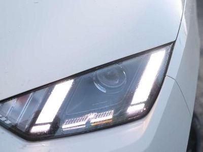 New BYD Dolphin Active 64 kW (88 HP) 2025 White Hatchback