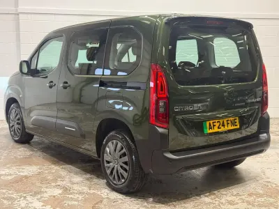 Used Citroën Berlingo 98 kW (134 HP) 2024 Green MPV