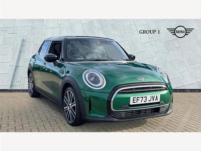 Used Mini Cooper Exclusive 136 HP (100 kW) 2024 Green Hatchback