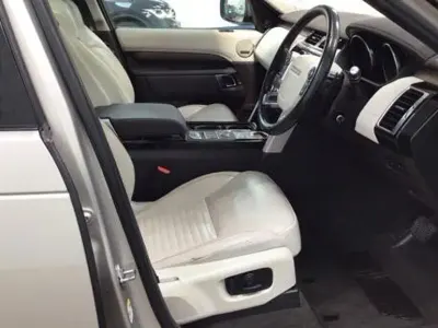 Used Land Rover Discovery HSE 258 HP (189 kW) 2017 Gold SUV