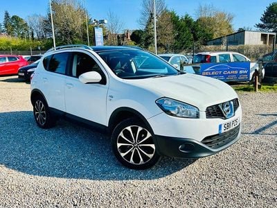 Used Nissan Qashqai N-TEC 2011 White SUV