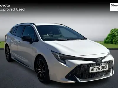 Used Toyota Corolla Sport 140 HP (102 kW) 2025 White Estate