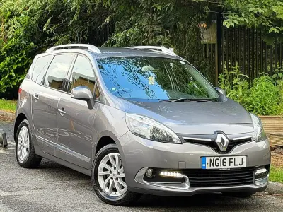 Used Renault Grand Scénic IV Dynamique 2016 Grey MPV