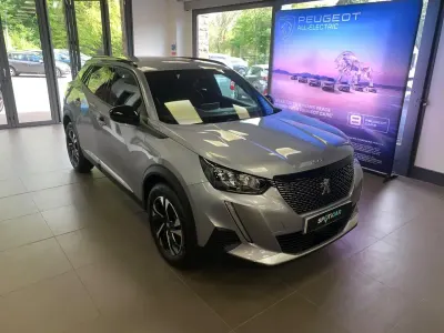 Gebraucht Peugeot 2008 Allure+ 129 PS (94 kW) 2023 Grau SUV