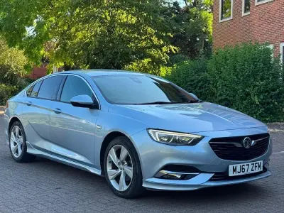 Used Vauxhall Insignia SRi 165 HP (121 kW) 2017
