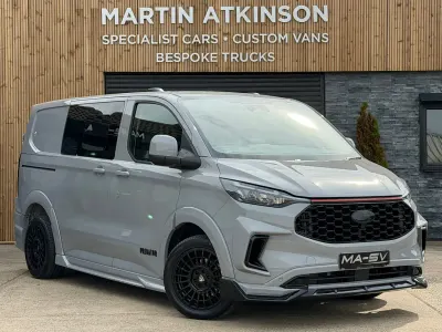 New Ford Transit Custom Limited 170 HP (125 kW) 2026 Van