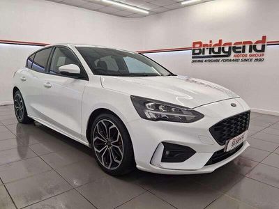 Used Ford Focus ST-Line X 2020 White Hatchback