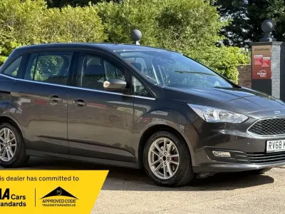 Used Ford Grand C-Max Zetec 125 HP (91 kW) 2018 Grey MPV