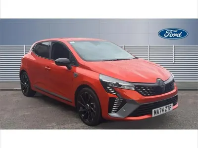Used Renault Clio V Esprit Alpine 140 HP (102 kW) 2024 Orange Hatchback