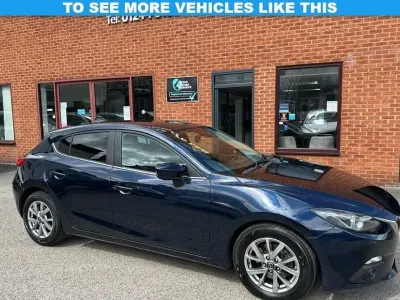 Used Mazda 3 121 HP (88 kW) 2015 Blue Hatchback