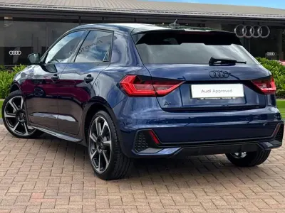 Used Audi A1 Black Edition 110 HP (80 kW) 2023 Blue SUV