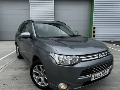 Used Mitsubishi Outlander P-HEV 2015