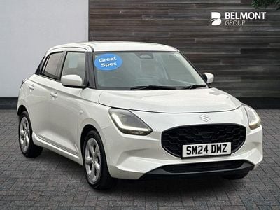 Used Suzuki Swift 82 HP (60 kW) 2024 White Hatchback