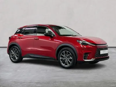 Used Lexus LBX 136 HP (100 kW) 2025 Red SUV