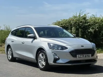Used Ford Focus Zetec 120 HP (88 kW) 2021 Silver Estate