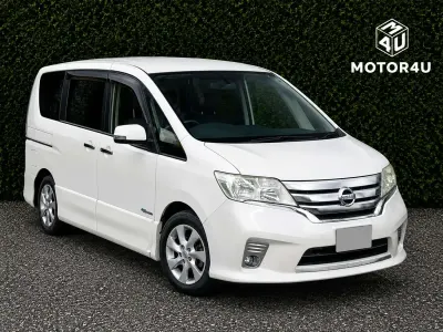 Used Nissan Serena