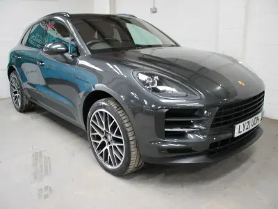 Used Porsche Macan 380 HP (279 kW) 2021 Grey SUV